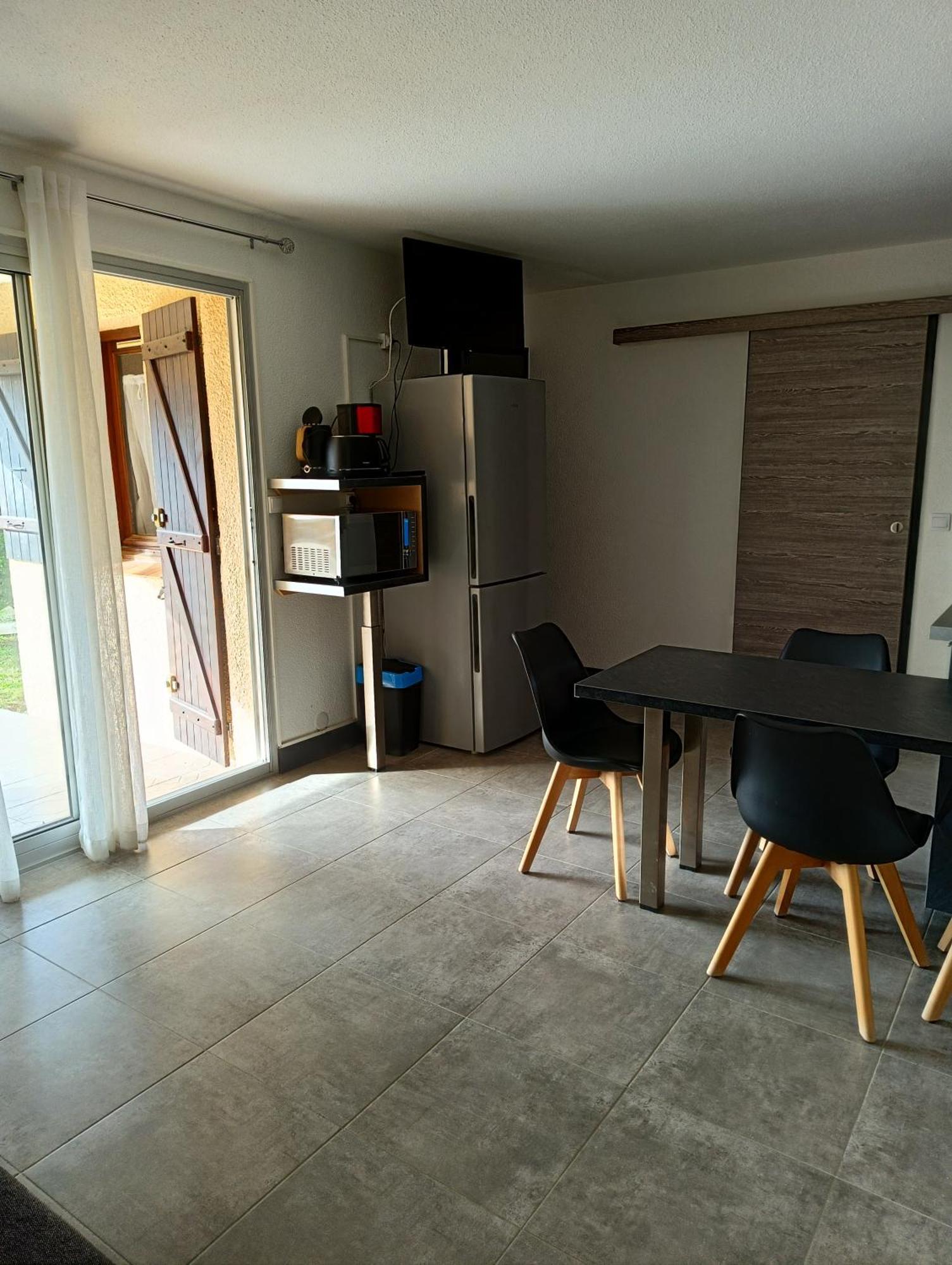 Logement Coquelicot سان سيبريان المظهر الخارجي الصورة
